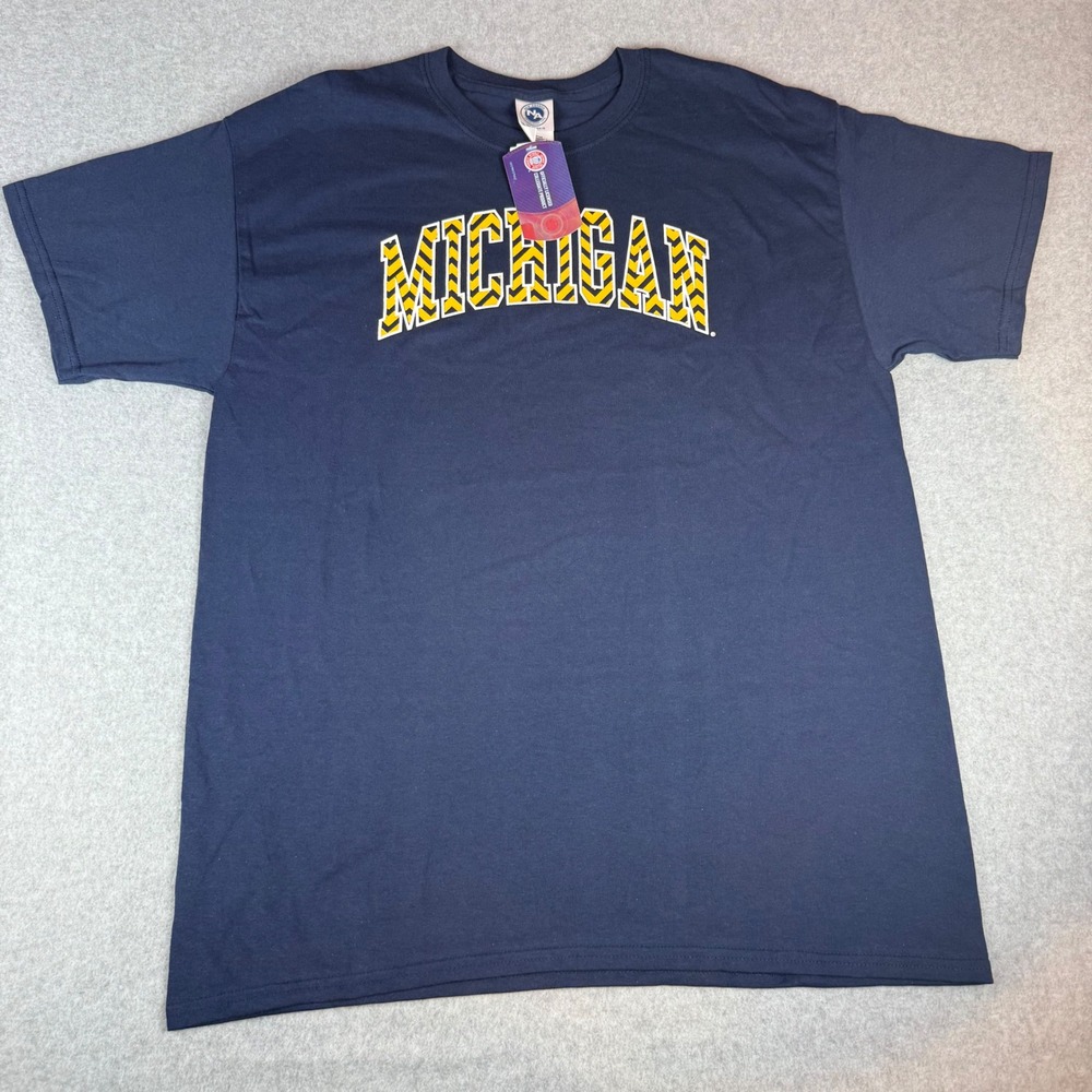 New Agenda Michigan T-Shirt Mens Size L Navy Blue Chevron Graphic Tee